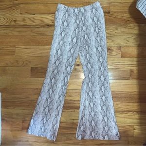Forever 21 flare leggings